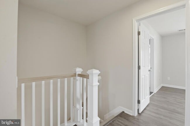 Building Photo - 5504 Sacramento Mews Pl