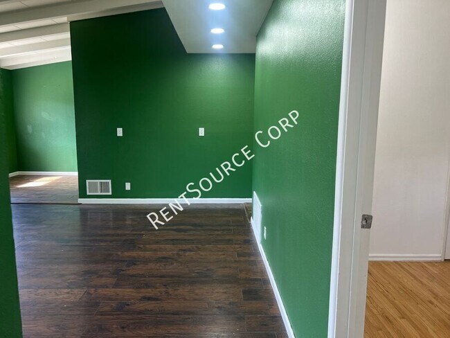 Building Photo - 45545 Fig Ave