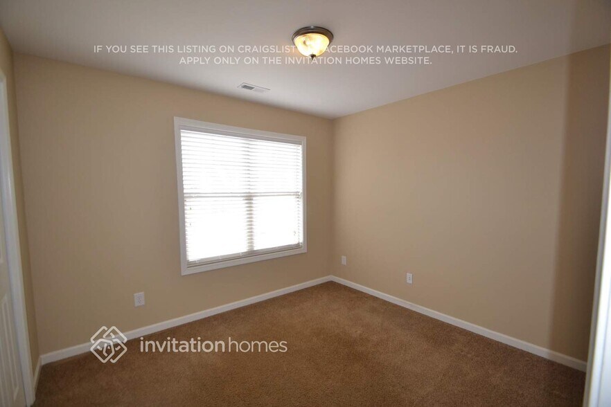 Building Photo - 9028 Linslade Way
