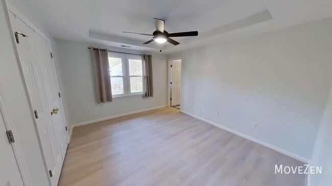 Building Photo - 117 Candace Pl