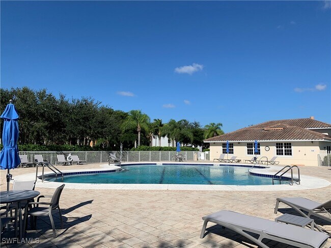 Building Photo - 3948 Pomodoro Cir