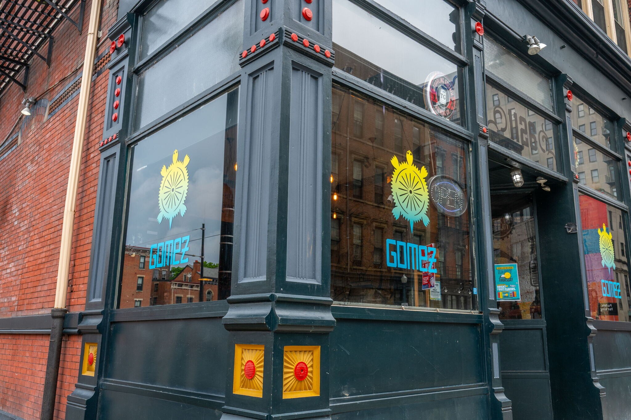 Building Photo - 1126 Walnut St