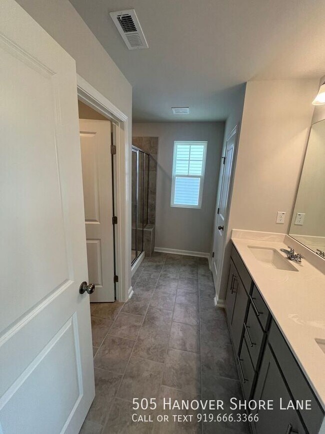 Building Photo - 505 Hanover Shr Ln