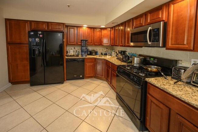 Building Photo - 0 bedroom in Newark NJ 07103