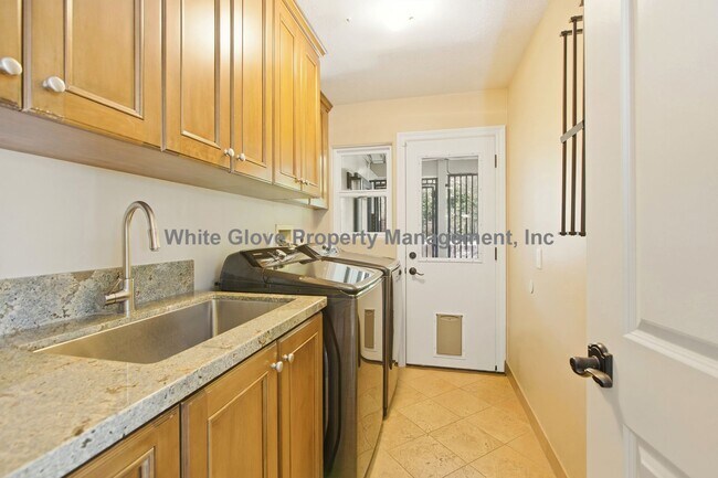 Building Photo - Resort-Style Orange Home with Pool, Spa, Panoramic Views & Disneyland Fireworks