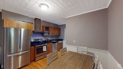 Building Photo - 173 Rindge Ave