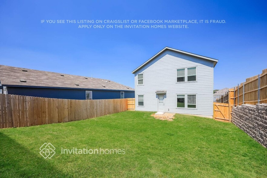 Building Photo - 14428 Jenson Crk