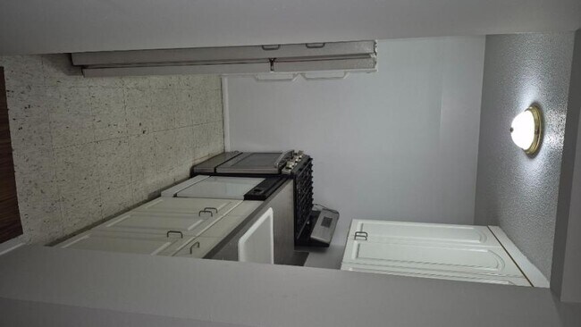 Building Photo - 1 bedroom in New York NY 10128