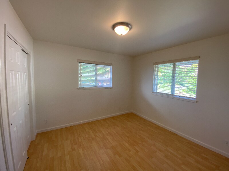 Building Photo - 73-4223 Eluna St