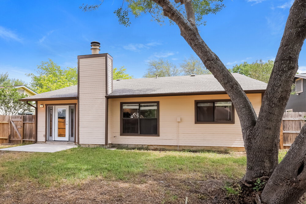 Building Photo - 9106 Valley Ridge