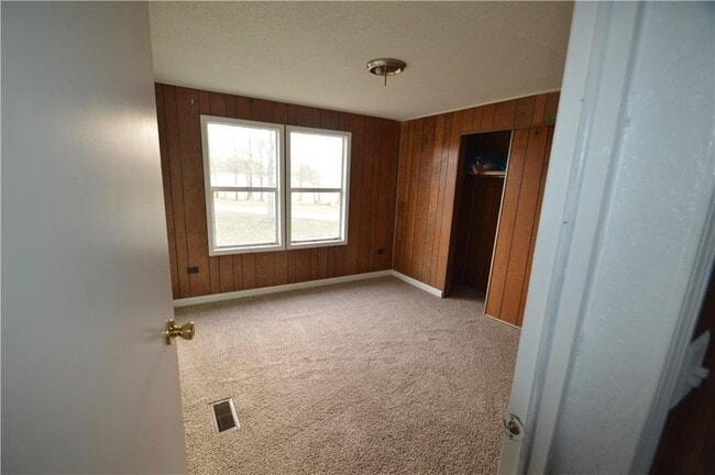 Building Photo - 4186 E 1100 S
