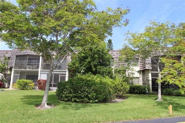 Building Photo - 3101 Oakland Shores Dr