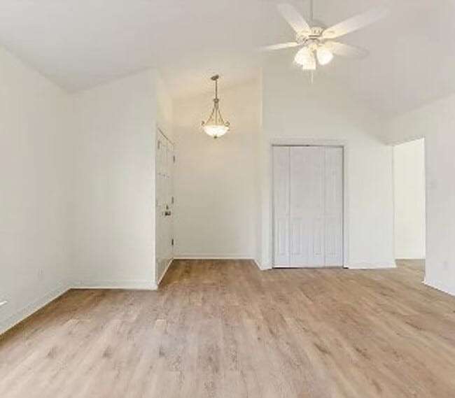 Building Photo - Your New Home!
