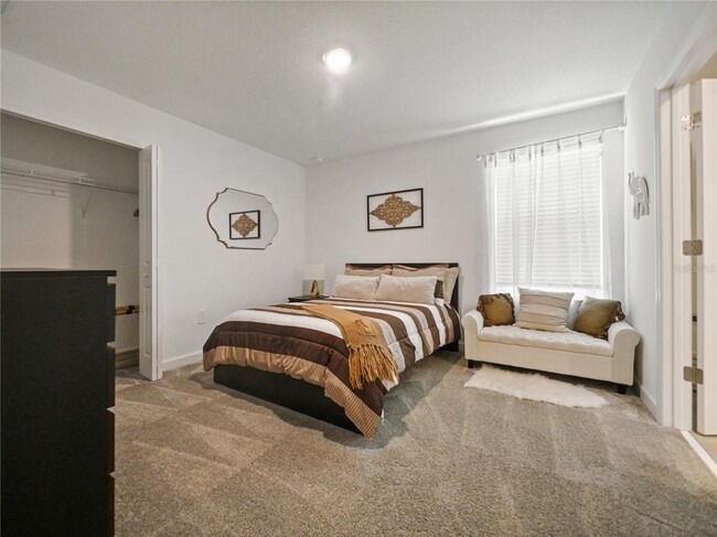 Building Photo - 9084 Sommerset Hills Dr