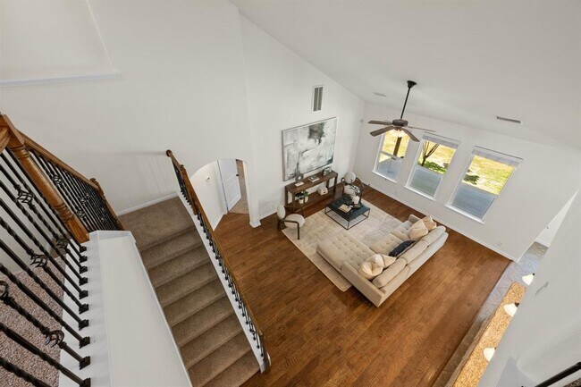 Building Photo - 608 Royal Burgess Dr
