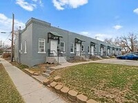 Building Photo - 127 Mead Ave S