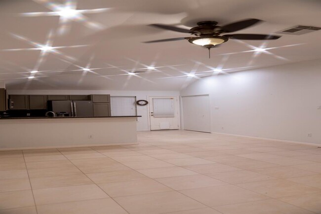 Building Photo - 16314 Bettong Ct