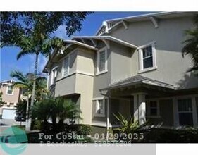 Building Photo - 580 Pacific Grove Dr