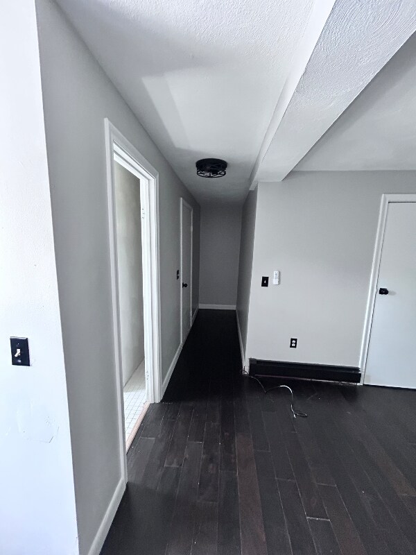 Building Photo - 102 Laurens St
