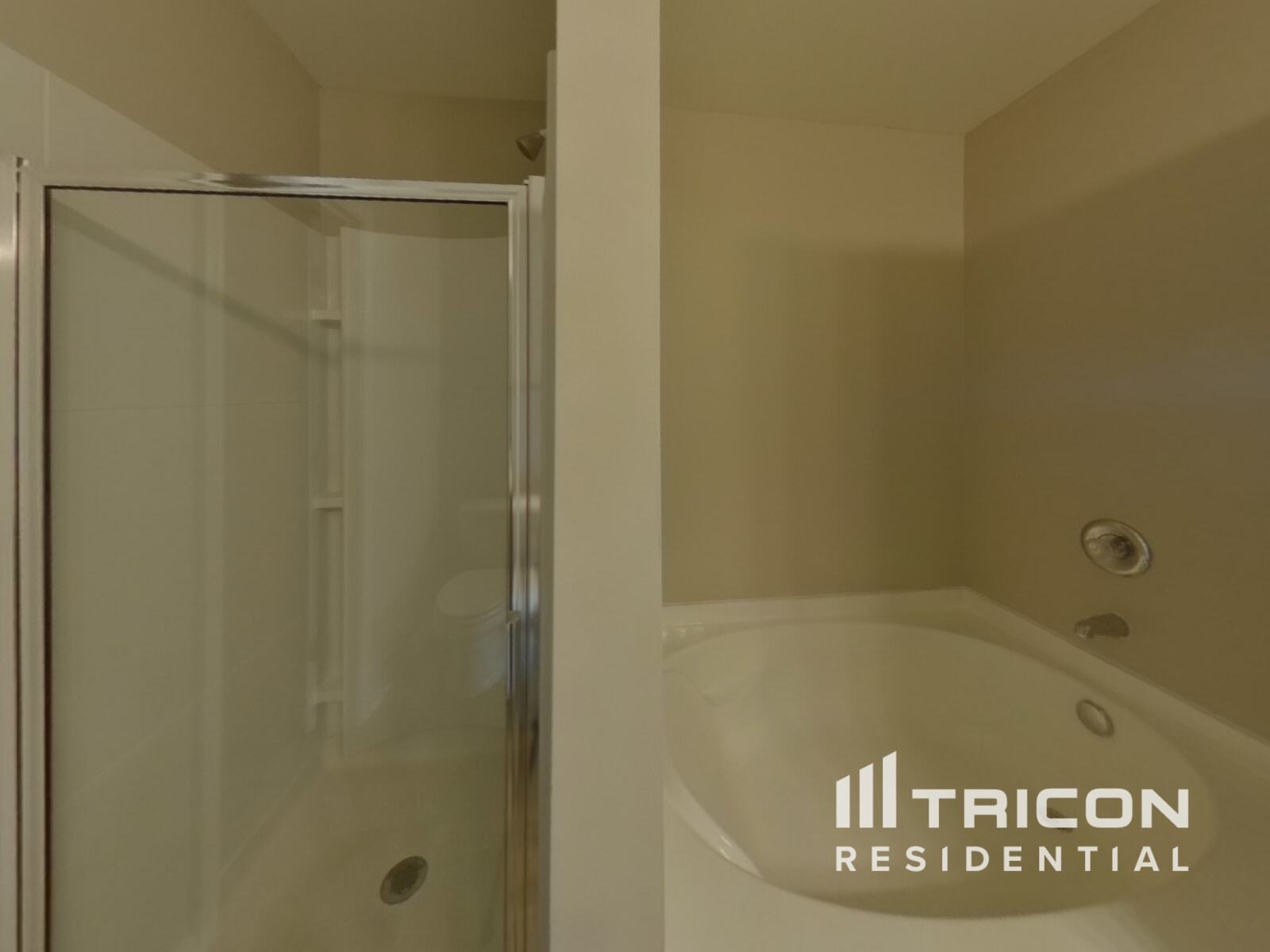 Building Photo - 417 Saddleback Trl