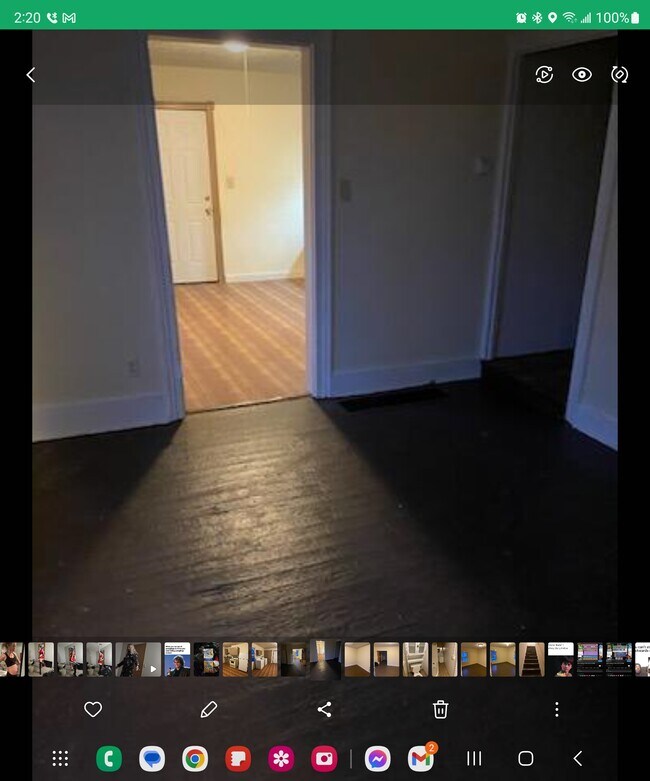 Building Photo - 272 N 5th St