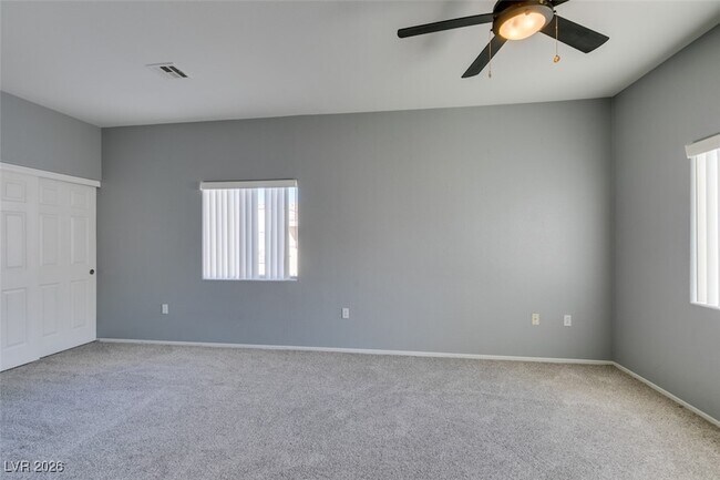 Building Photo - 6328 Desert Leaf St