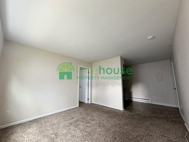 Building Photo - 2642 E Ocean View Ave