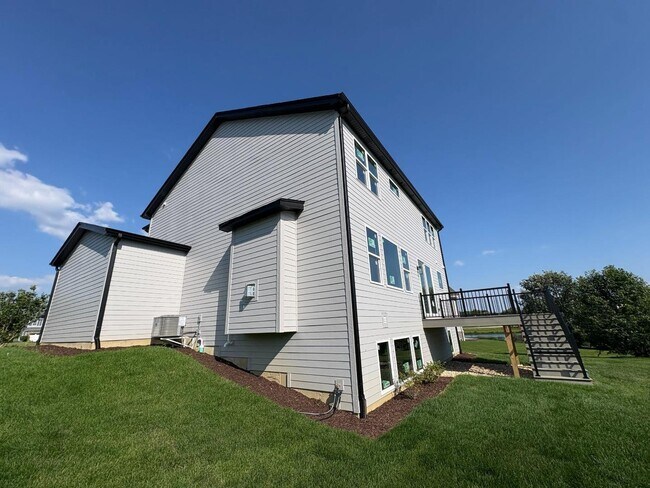 Building Photo - 12412 Limerick Ln