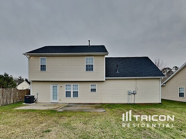 Building Photo - 106 Newport Dr
