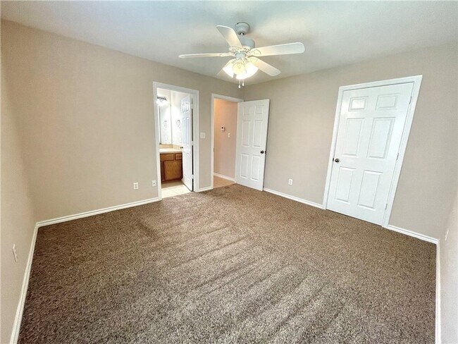 Building Photo - 3538 Paloma Ridge Dr