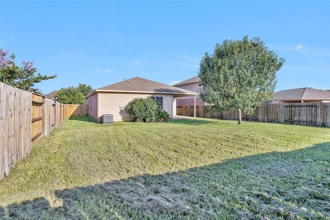 Building Photo - 30831 W Lost Creek Blvd