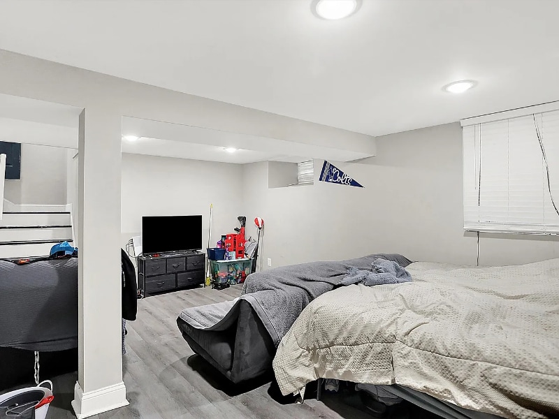 Building Photo - 1641 Iowa St