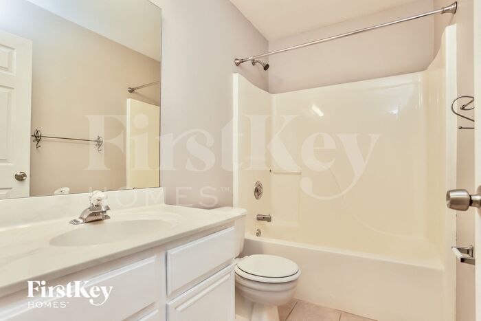 Building Photo - 1296 Harvest Ridge Dr