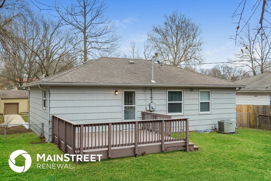 Building Photo - 8130 McGee St