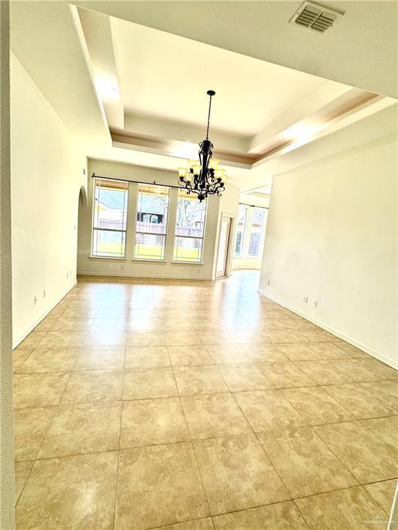 Building Photo - 27TH E St