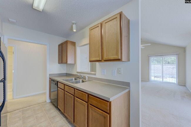 Building Photo - 184 Ivy Square Dr