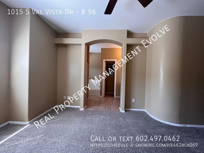 Building Photo - Pretty 2-Bed Mesa Townhome