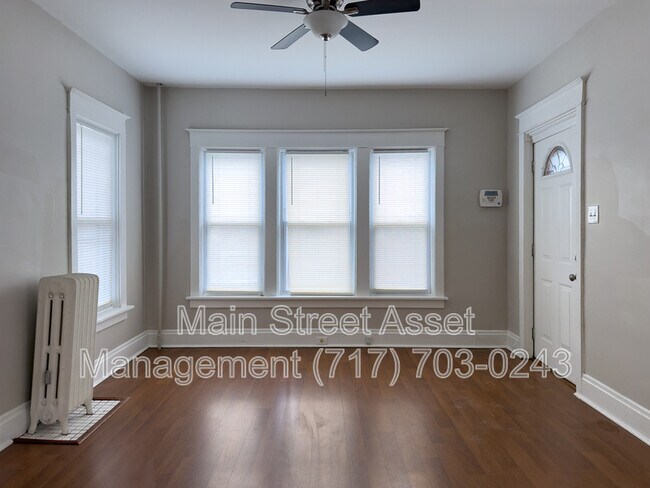 Building Photo - 1620 Randolph St