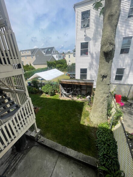 Building Photo - 57 Summer St