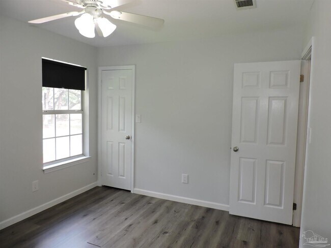 Building Photo - 8512 Belle Meadow Blvd