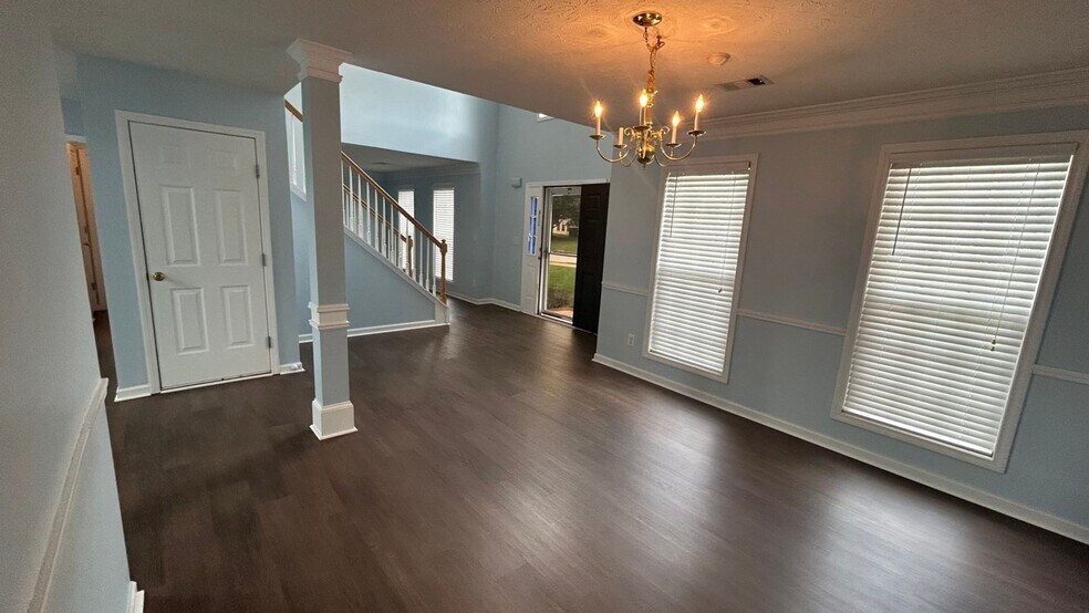 Building Photo - 1818 Pinehurst View Ct SW