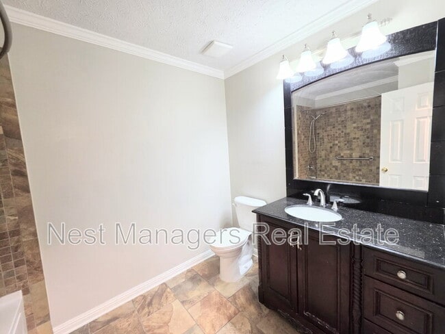 Building Photo - 7320 Avila Dr