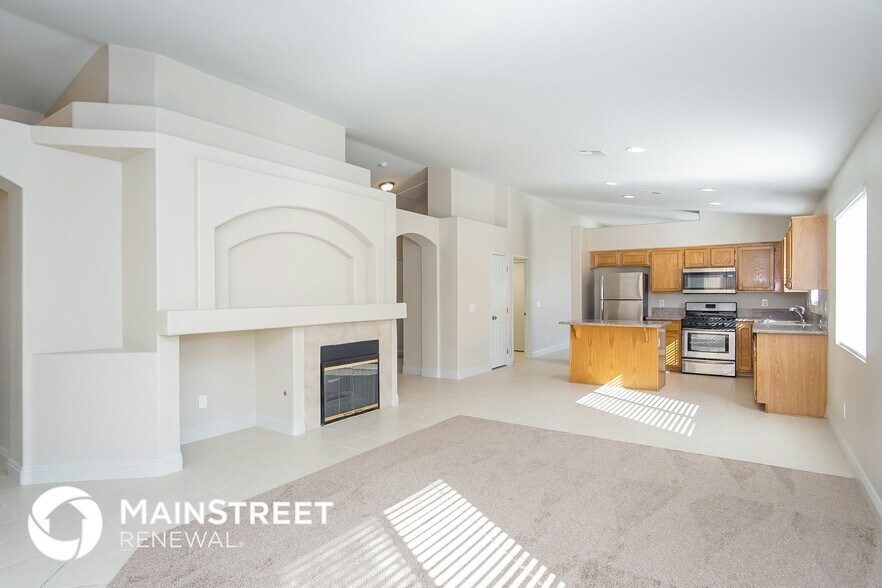 Building Photo - 2223 Costa Palma Ave