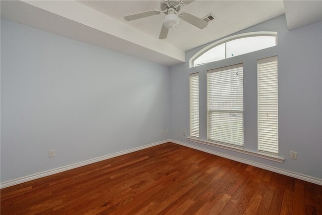 Building Photo - 1207 Portsmouth Ct