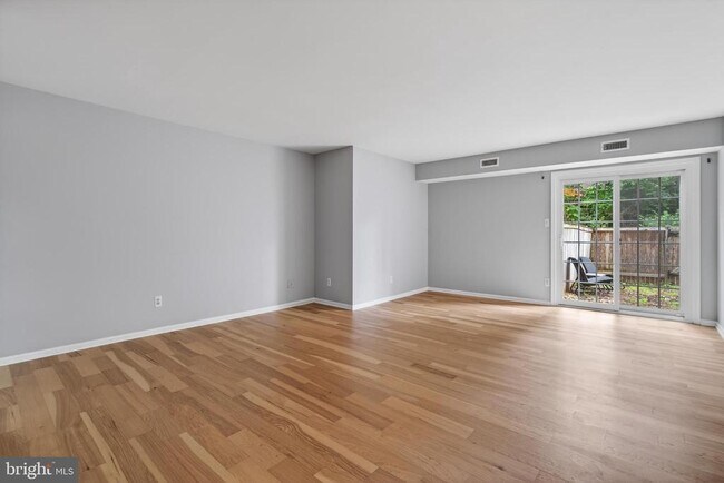 Building Photo - 4194 Pleasant Meadow Ct