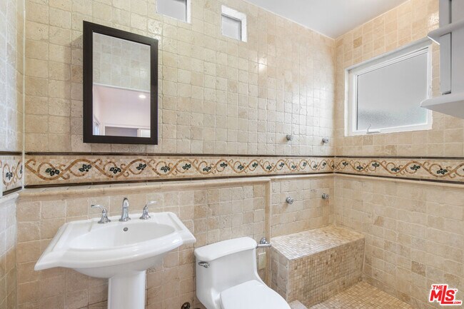 Building Photo - 17737 Porto Marina Way