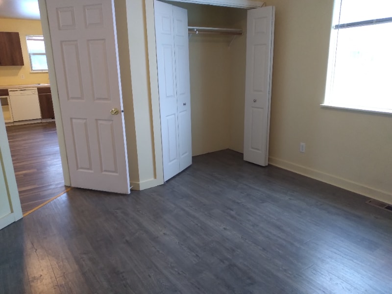 Building Photo - 39 Middle Way