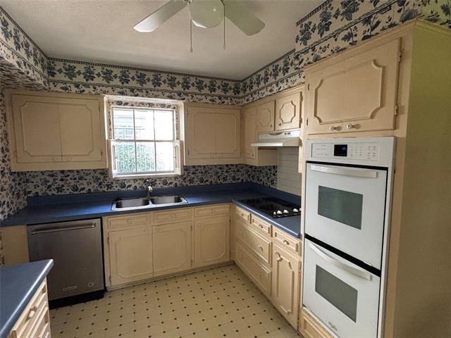 Building Photo - 328 Ridge Crest Dr