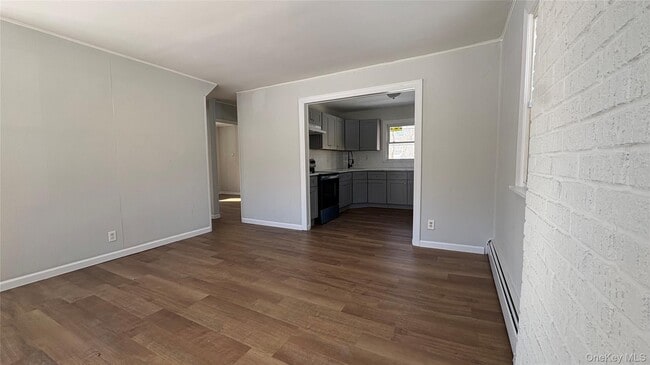 Building Photo - 72 Judith Dr