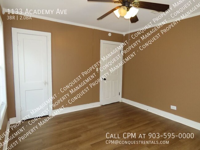 Building Photo - 1133 S Academy Ave